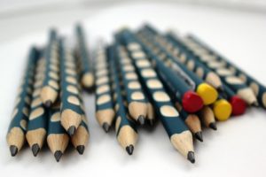 A vos crayons, on fait de l'écriture libre!