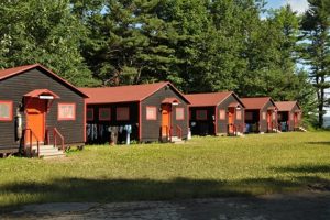 Les dortoirs du camp d'été francophone Tekakwitha