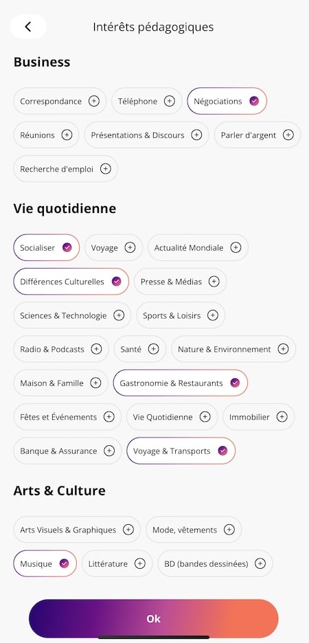 Liste de sujets proposés par AImigo, la meilleure app à notre avis pour dialoguer en langue étrangère avec un chatbot